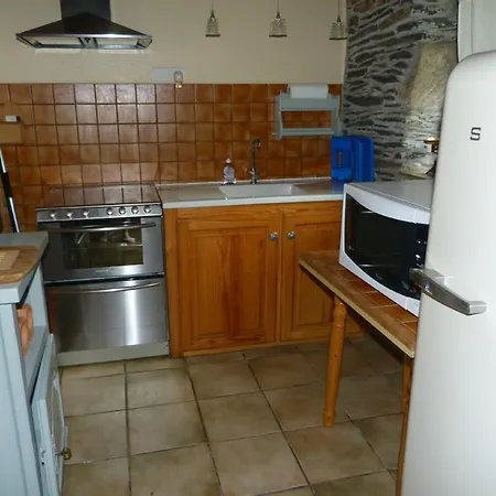 Holiday home A L'ombre Du Figuier